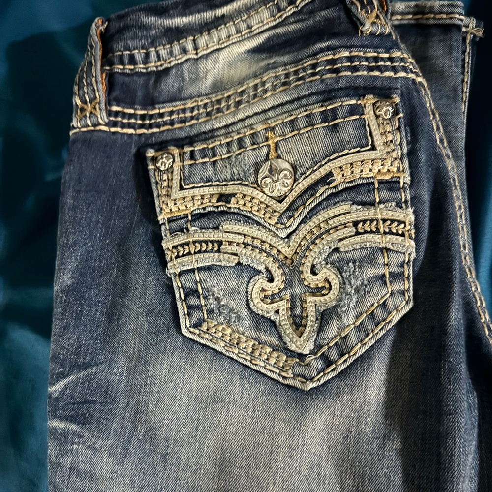 Rock revival jeans